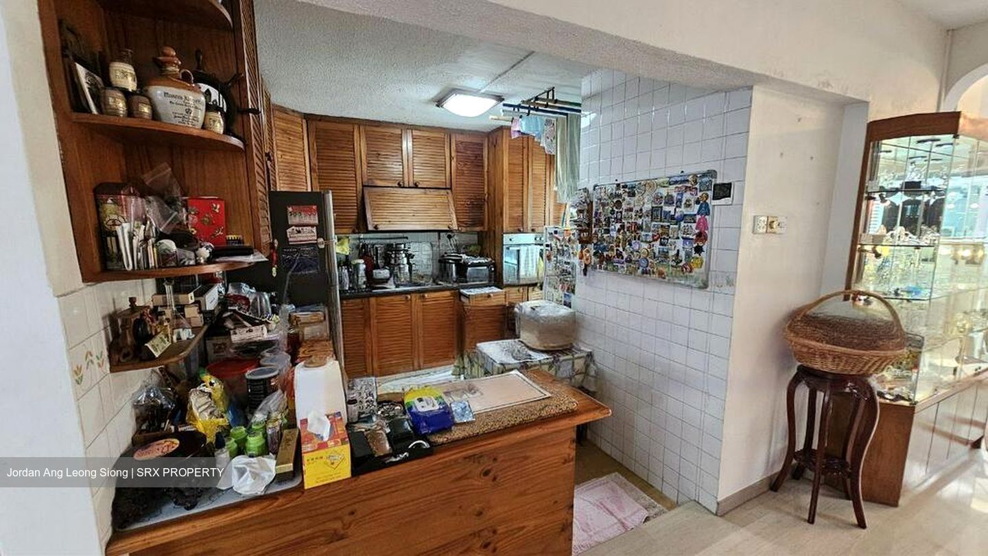Blk 237 Hougang Street 21 (Hougang), HDB Executive #459675611